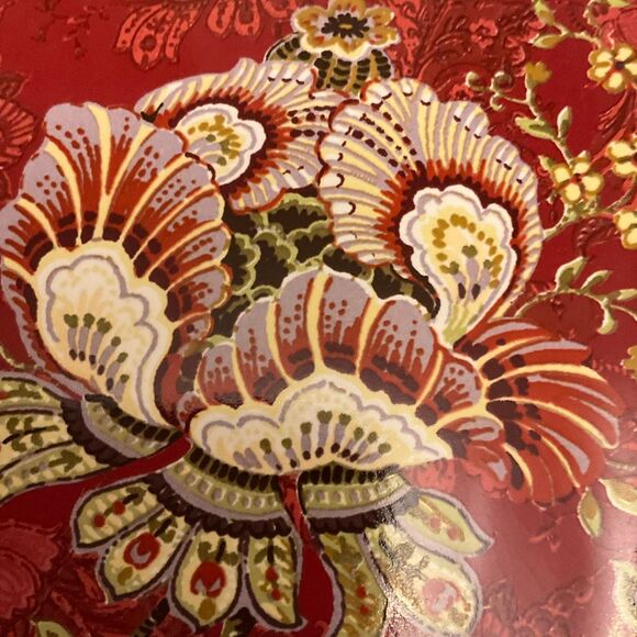 Gabrielle Red Scalloped Edge Appetizer Dish/Jewelry Tray - Picture 8 of 10